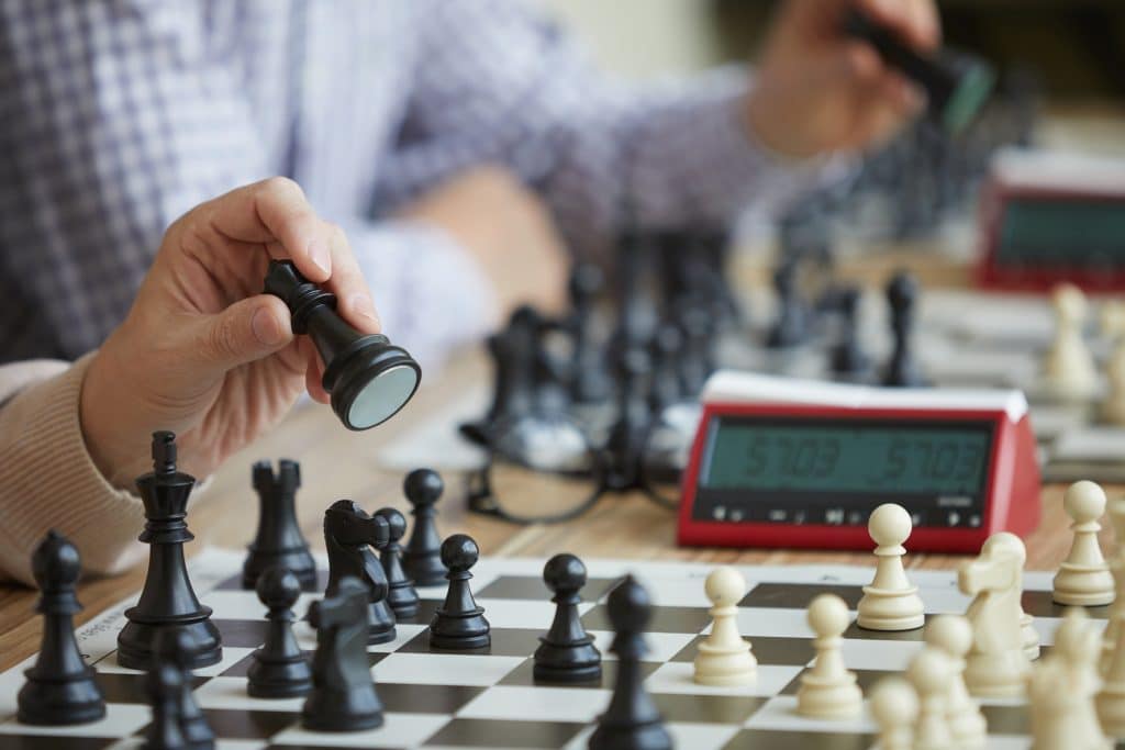 Synchronous chess move